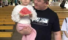 网红吃瓜小婉是谁,揭秘网络红人的幕后故事